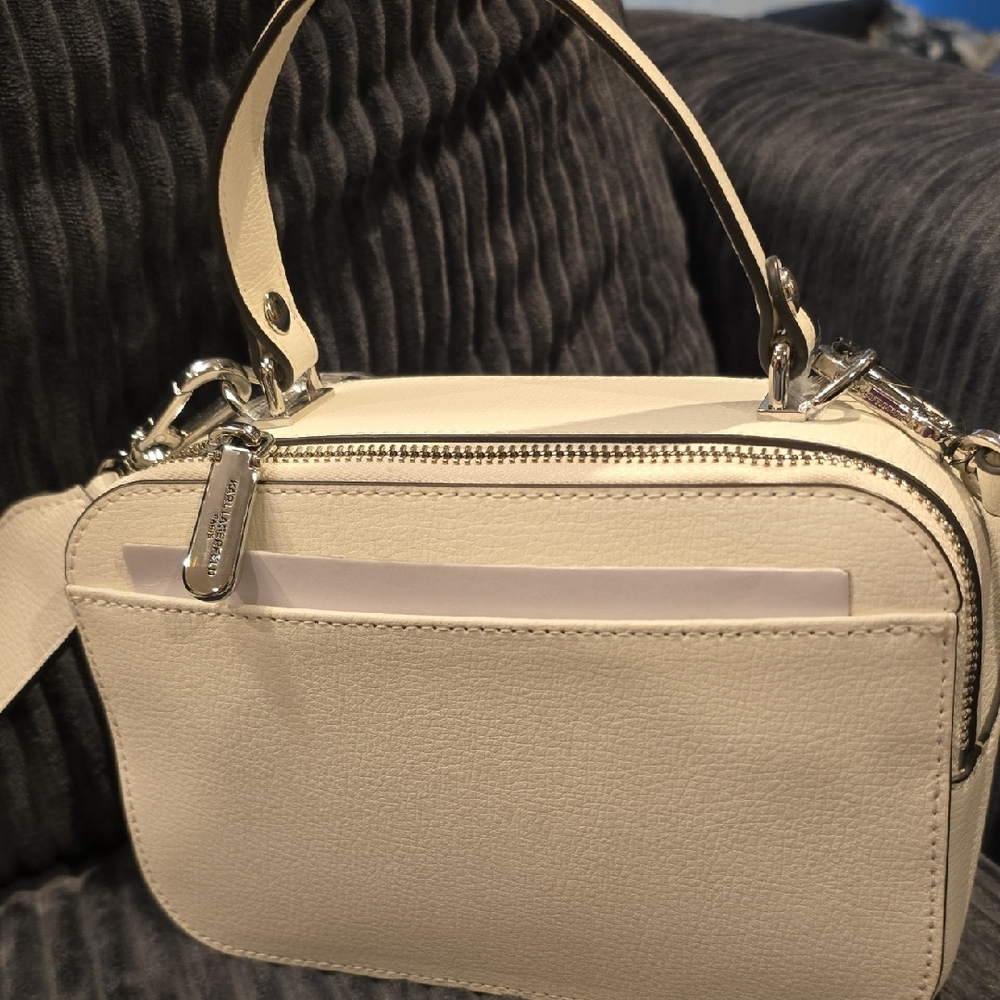 Karl Lagerfeld White Crossbody Bag with Gold and Silver Details - Picture 2 of 7